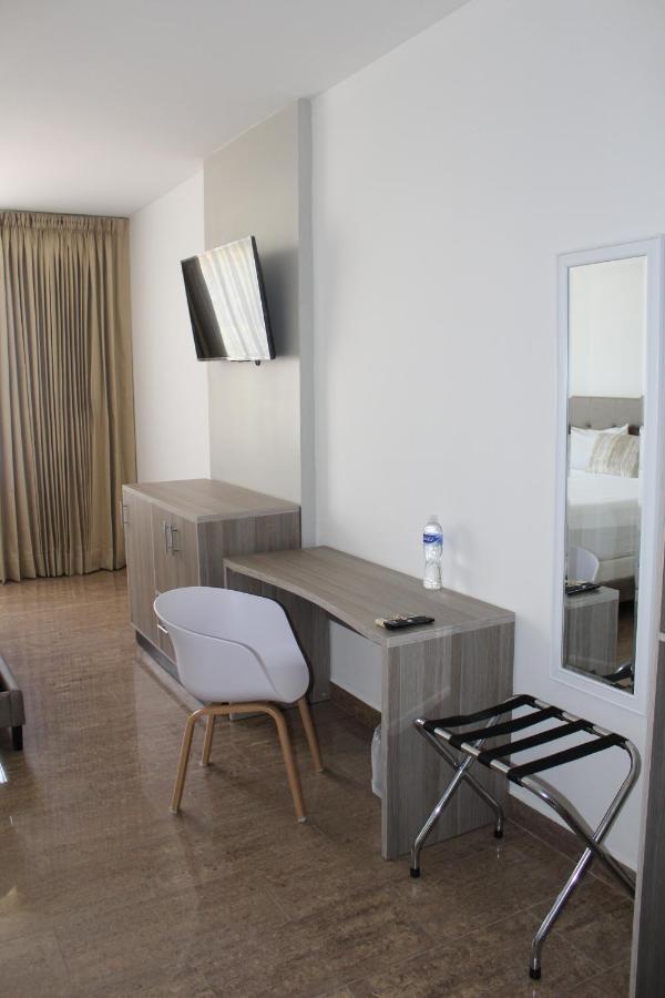 סן פדרו סולה Hotel Diana Princess מראה חיצוני תמונה